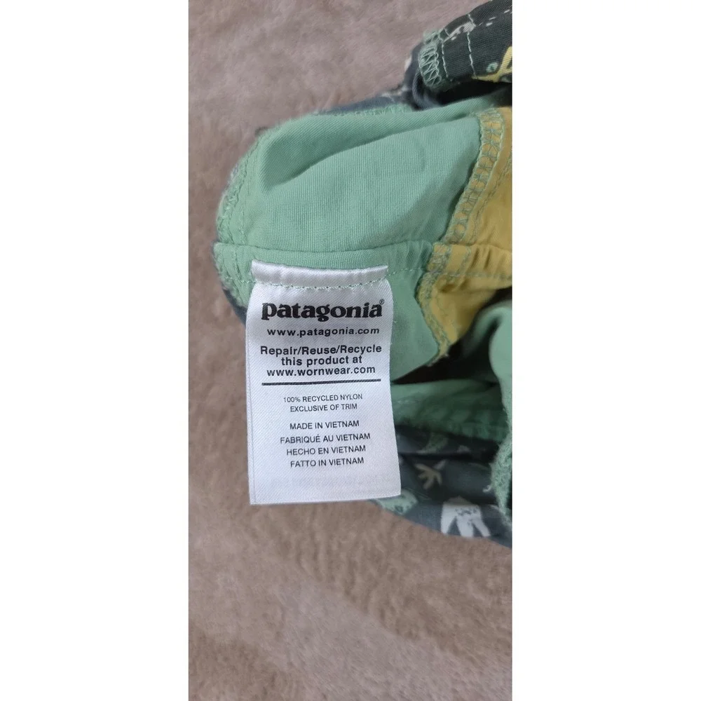 Patagonia swim shorts toddler size 3T Green Yellow Worn Wear 60310S EUC